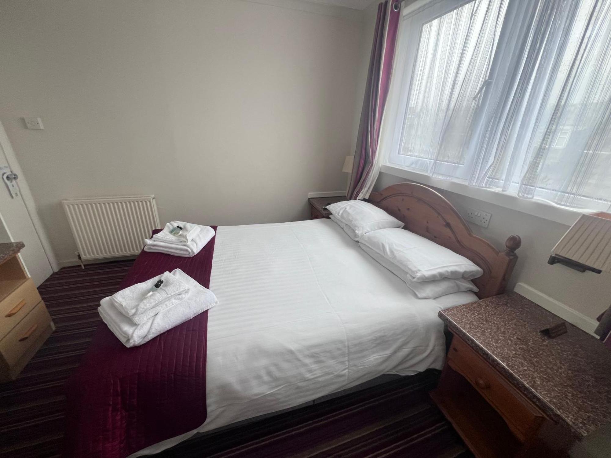 Brig Inn Hotel Абердин Екстер'єр фото