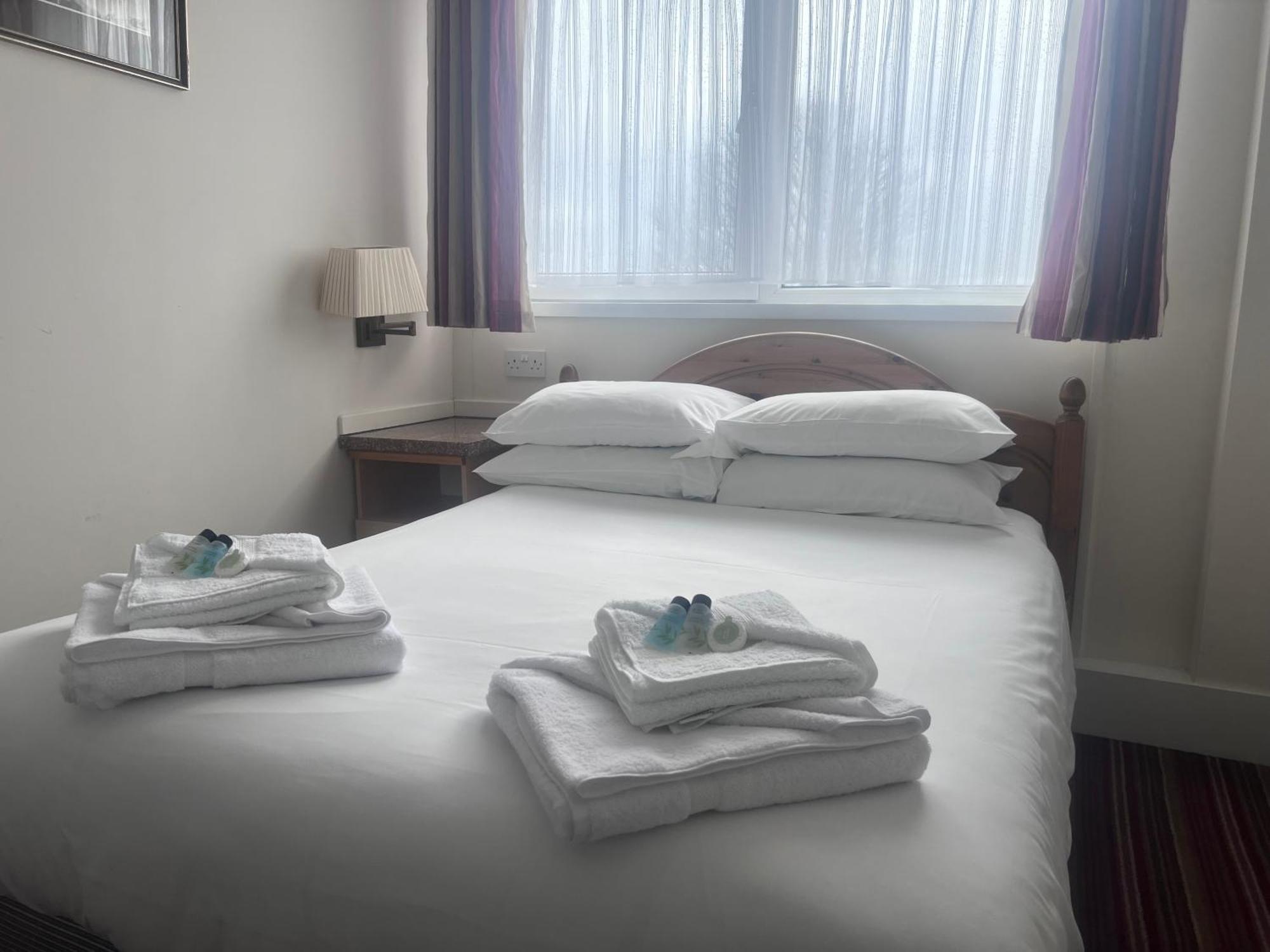 Brig Inn Hotel Абердин Екстер'єр фото